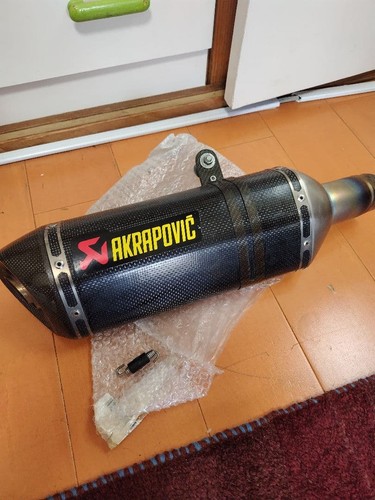 Suzuki gsx r1000 - suzuki, akrapovic
