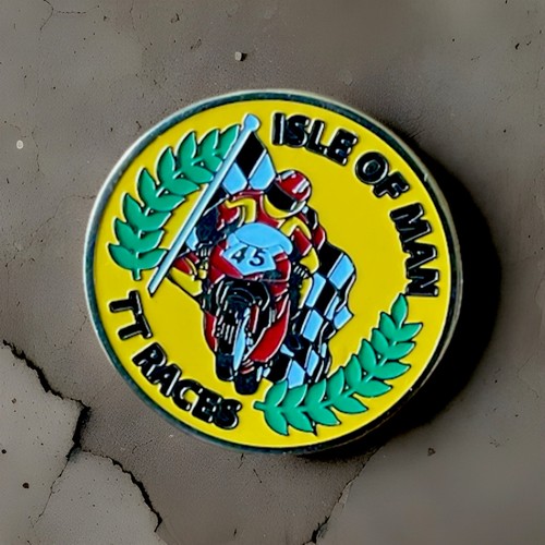 Used isle man metal pin - isle, tt