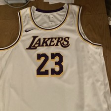 Los Angeles Lakers LeBron James #23 NBA white Basketball Jersey T-shirt used