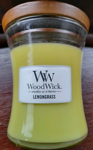 Woodwick lemongrass medium - lemongrass,