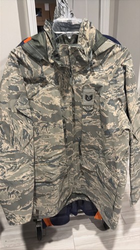 Usaf apecs parka jacket medium - apecs,
