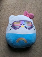 Hello Kitty Squishmallow -