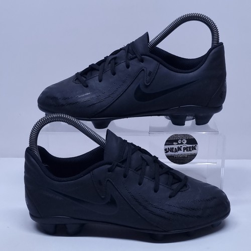 Nike football boots size 3 - football,