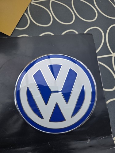 Volkswagen beetle front emblem - beetle,