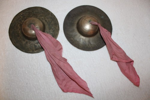 Pair tibetan monastic - pair,