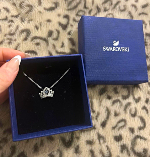 Swarovski bee queen necklace - queen,