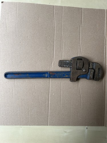 Stilson wrenches record - wrenches, 18