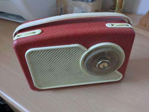 Dansette 222 red white - ,