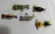 5 Vintage Fishing Lures Mouse