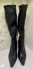 Exceptional Prada Black Leather Kitten Heel Boots in Size 40 - Almost Perfect!