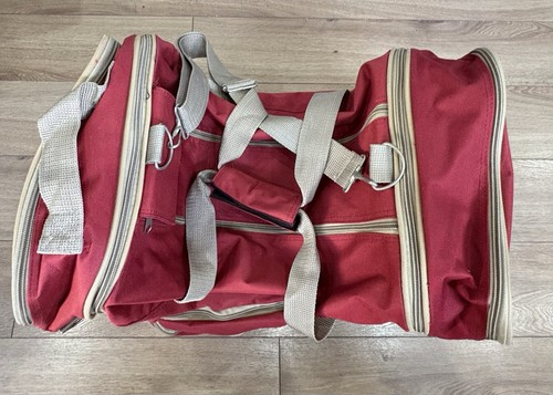Cotton traders red holdall - red,
