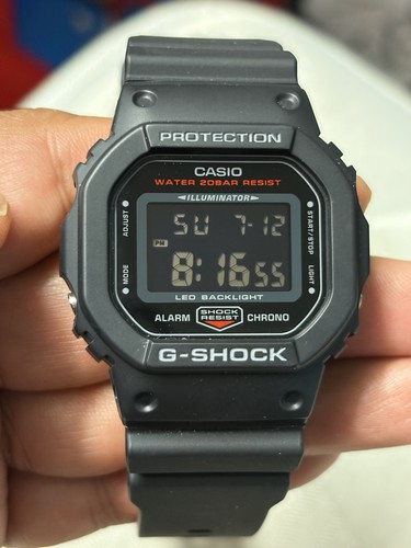 Casio shock 5600hr - casio, g-shock