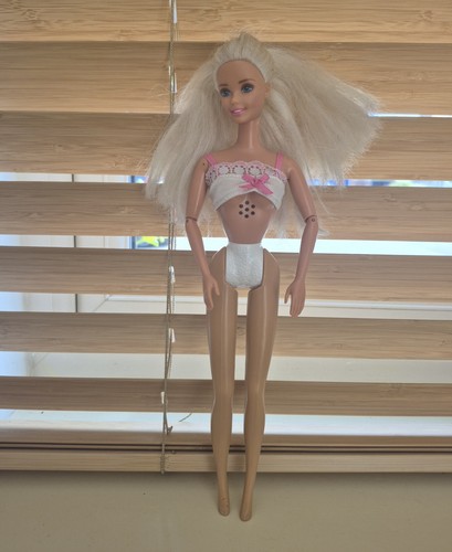 1997 talking barbie dentist - talking,