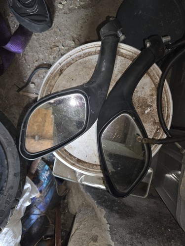 Honda pes 125 wing mirrors - wing,