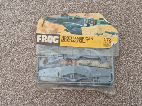 Vintage frog north - frog,