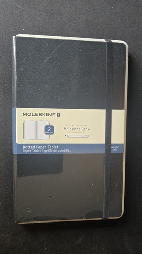 New black moleskine dotted - new,