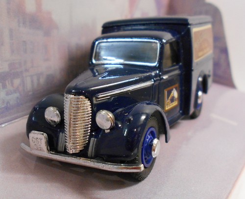 Dinky scale diecast - diecast, model