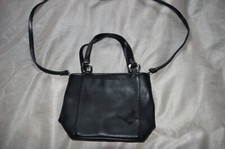 LIZ CLAIBORNE HANDBAG