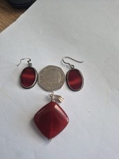 Carnelian / Banded Agate