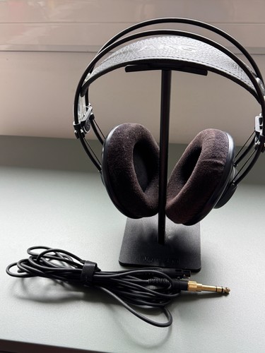 Akg k702 open back over - open-back, over-ear