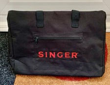 SINGER SEWING MACHINE BAG WITH STRAP & HANDLE