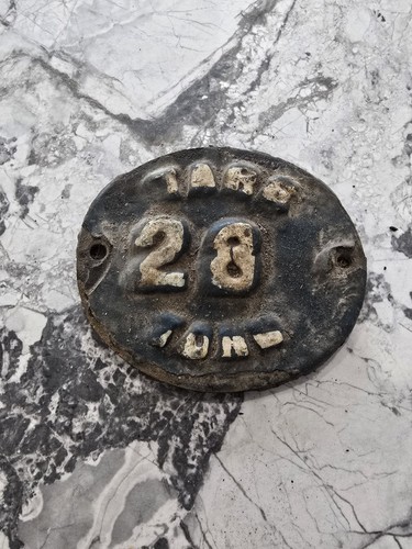 Railway wagon tare plate - wagon,