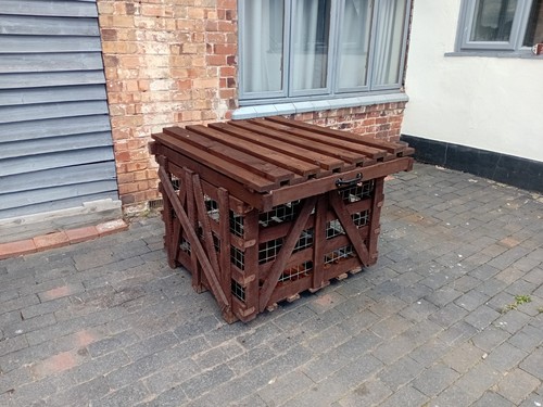 Log store outdoor wood - outdoor,