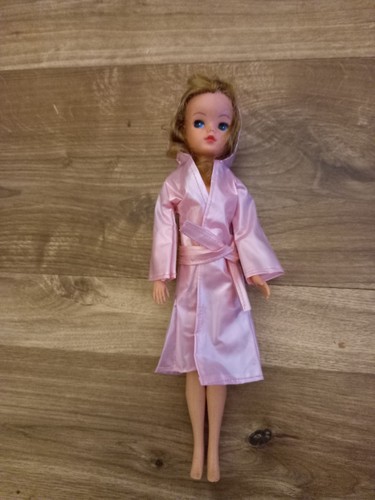 Vintage sindy summer showers - summer,