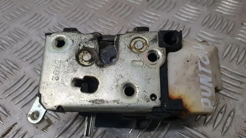 Fiat punto 188 front left - fiat,