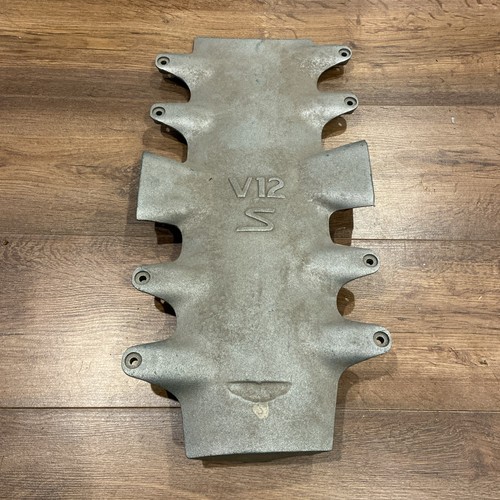 Genuine aston martin v12 - v12, s