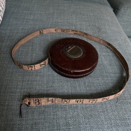 Chestermans leather measuring - leather,
