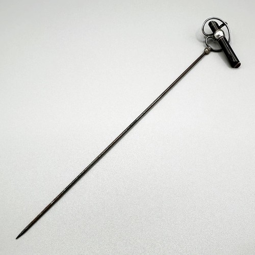 Antique hat pin unmarked - hat,