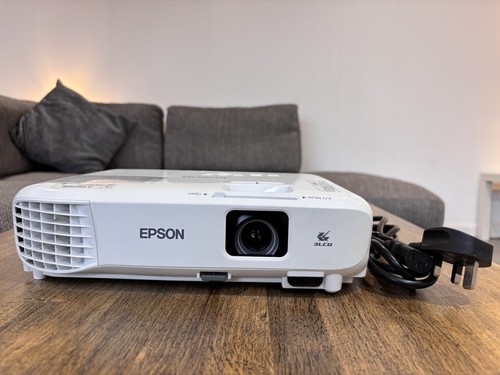 Epson w05 300 lumens - eb-w05, 3,300