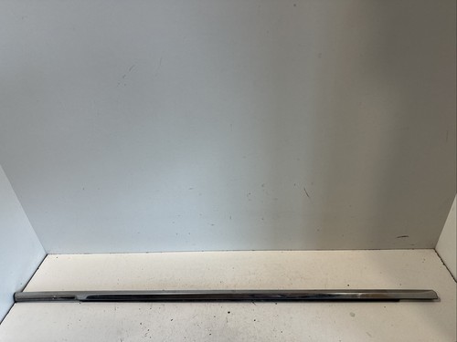 Hyundai i40 glass trim molding - glass,