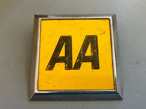 Vintage metal car grill - aa,
