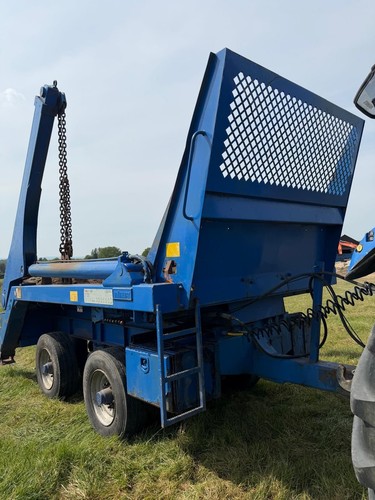 Hyva skip loader trailer - , and