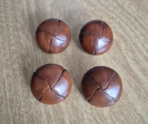 Button set vintage brown - vintage,