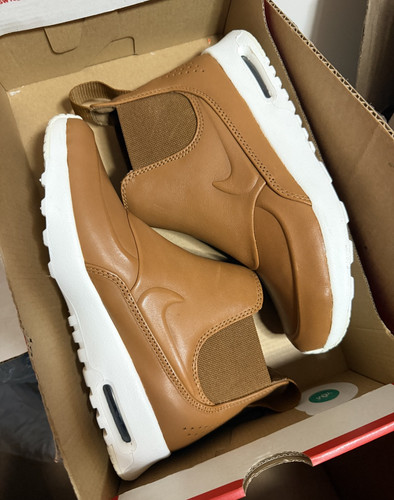 Brand new size nike - nike, women's