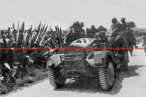 F028615 german paratroopers - f028615,