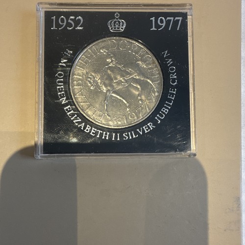 1977 queen elizabeth - ii, silver