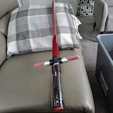 Disney hasbro Star Wars Kylo Ren Ultimate FX Lights and Sound Lightsaber 2017