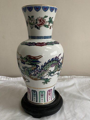 Franklin mint porcelain vase - franklin,