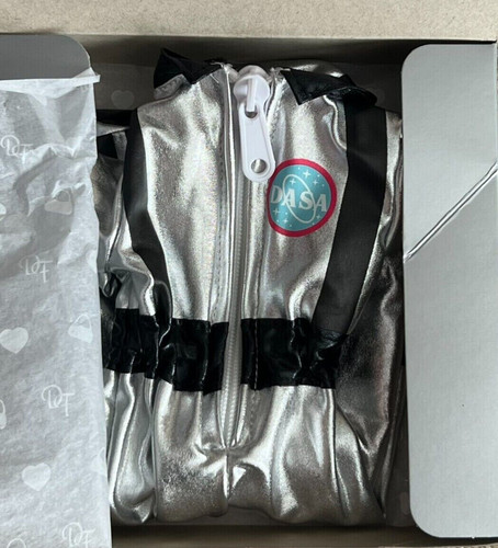 Design friend space suit - friend,