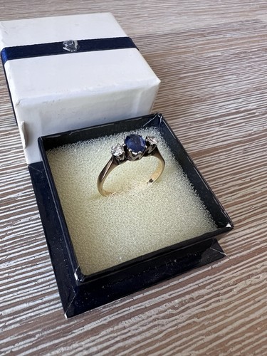 18ct gold sapphire diamond - 18ct,