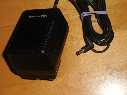 Iomega zip drive 02000120 - drive,