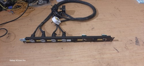 Distro rack 13 amp iec - distro,