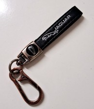 VINTAGE JAGUAR LEATHER AND METAL LOOP KEYRING FOB. XJ XJS XF I PACE XE.
