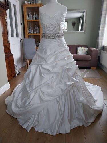 Mori lee madeline gardner - lee,