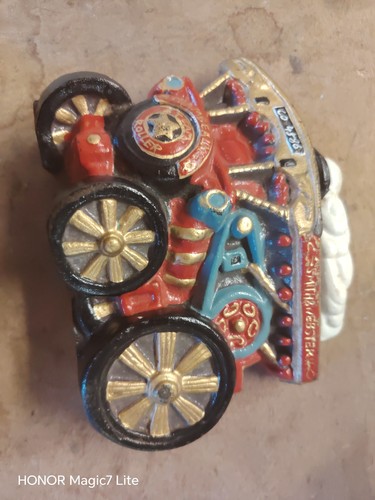 Vintage cast iron chamberlain - vintage,