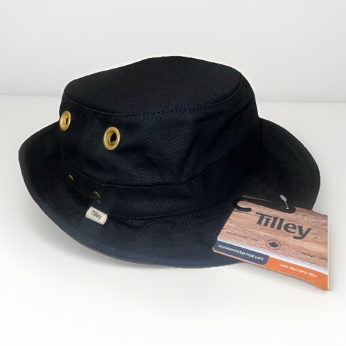 Last one bnwt tilley - one!, t1